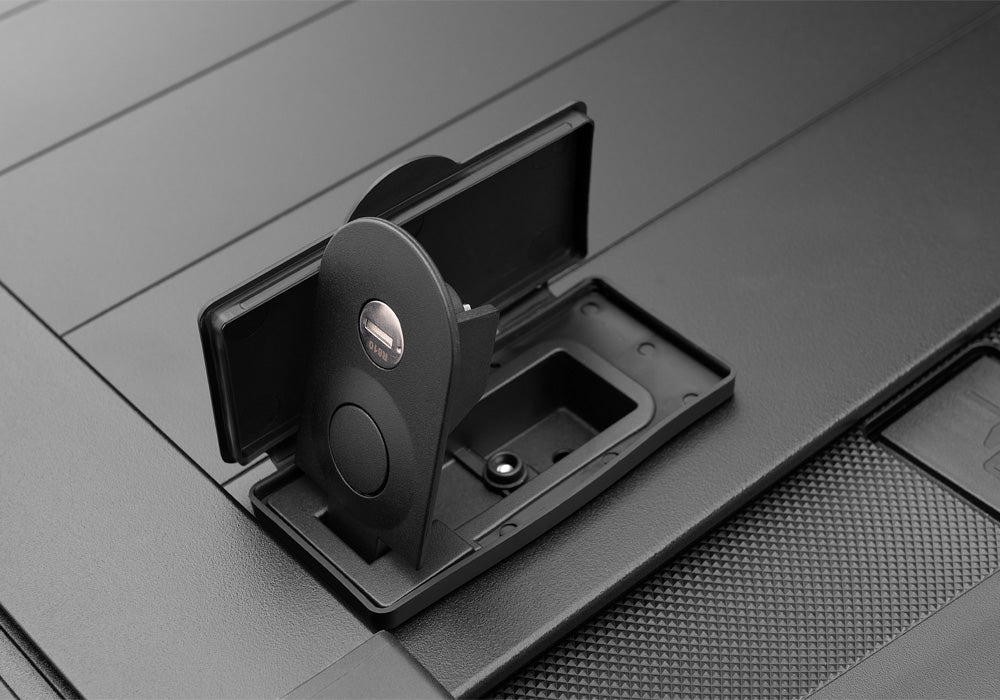 Retrax PowertraxPRO XR T - 80383 2017 - 2024 Ford F250/F350 Super Duty Retractable Hard Tonneau Cover 8 ft. Bed - Rugged Truck Gear