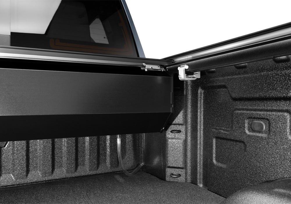 Retrax PRO MX 80484 2020 - 2025 Chevy Silverado 2500/3500 HD Retractable Hard Tonneau Cover 8 ft. Bed - Rugged Truck Gear