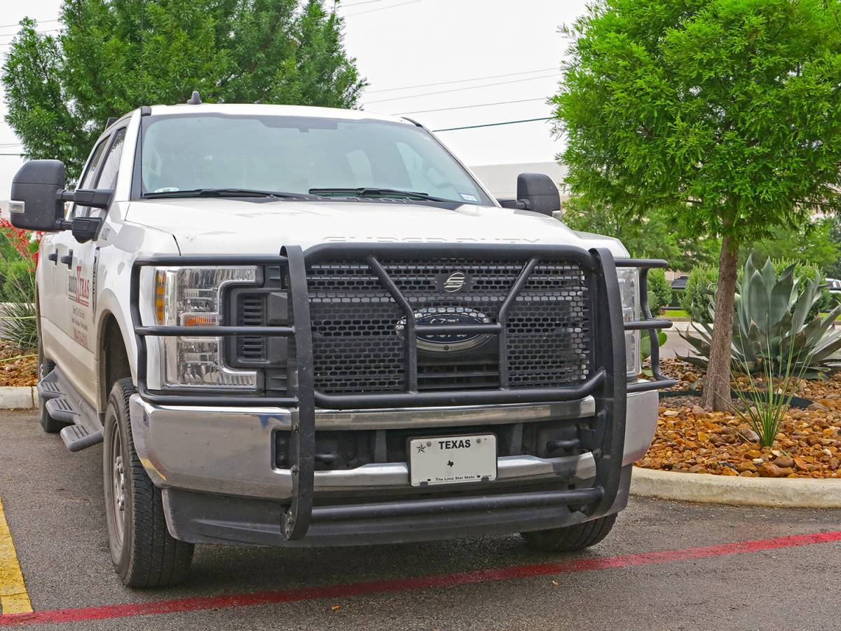 Steelcraft 50 - 1380C 2017 - 2022 Ford F250/F350/F450/F550 Super Duty HD Front Grille Guard - Rugged Truck Gear