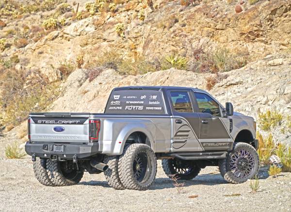 Steelcraft 76 - 21380 2017 - 2024 Ford F250/F350 Super Duty Fortis Rear Bumper - Rugged Truck Gear