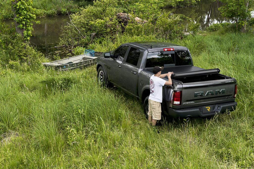 Truxedo Deuce 771701 2007 - 2013 GMC Sierra 1500 Roll - Up Soft Tonneau Cover 8 ft. Bed - Rugged Truck Gear