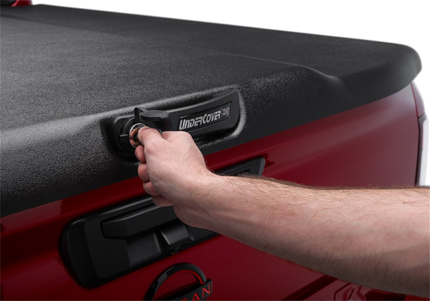 UnderCover Elite UC5098 2022 - 2024 Nissan Frontier One - Piece Tonneau Cover 6 ft. Bed - Rugged Truck Gear