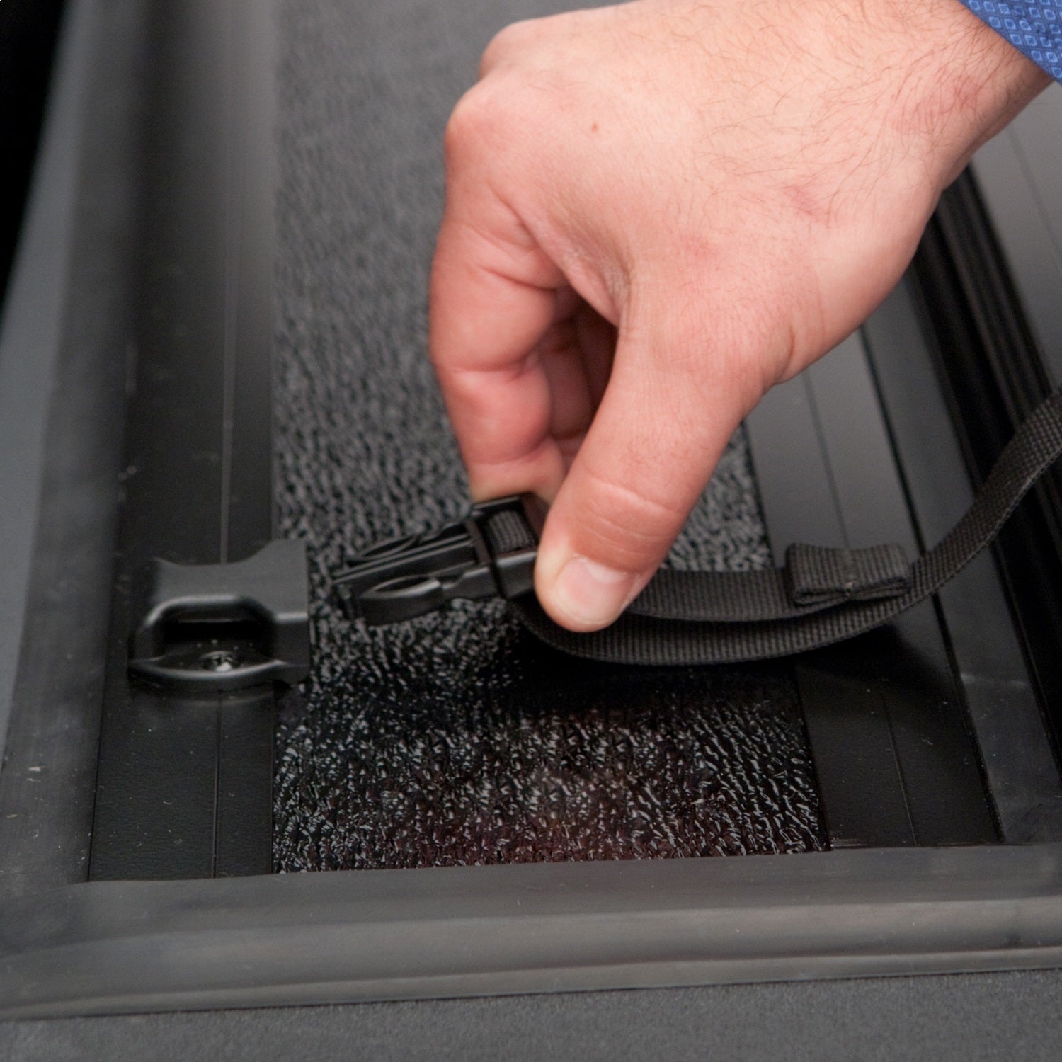 UnderCover Flex FX21020 2015 - 2020 Ford F150 Hard Folding Tonneau Cover 8 ft. Bed - Rugged Truck Gear