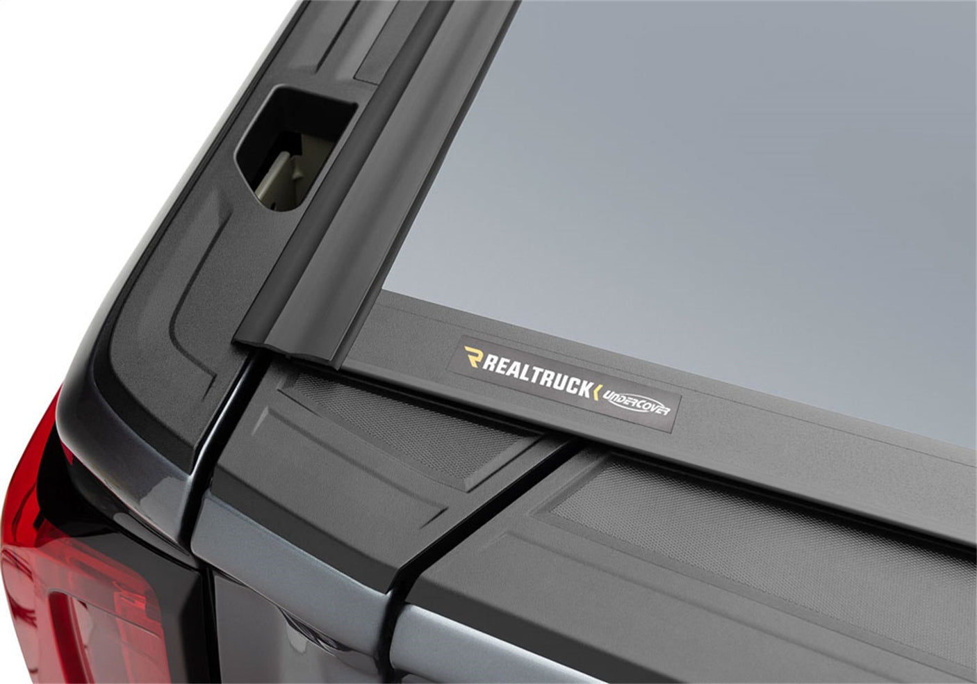 UnderCover Fusion AR12023L-GPA 2019-2020 GMC Sierra 1500 Hard Folding Tonneau Cover 8 ft. Bed