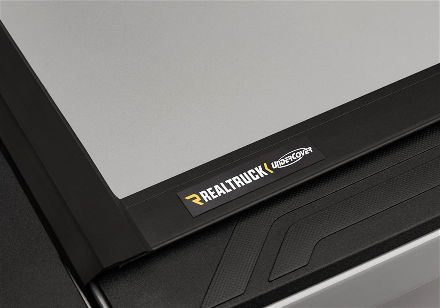 UnderCover Fusion AR42014L - 3R3 2016 - 2023 Toyota Tacoma Hard Folding Tonneau Cover 6 ft. Bed - Rugged Truck Gear