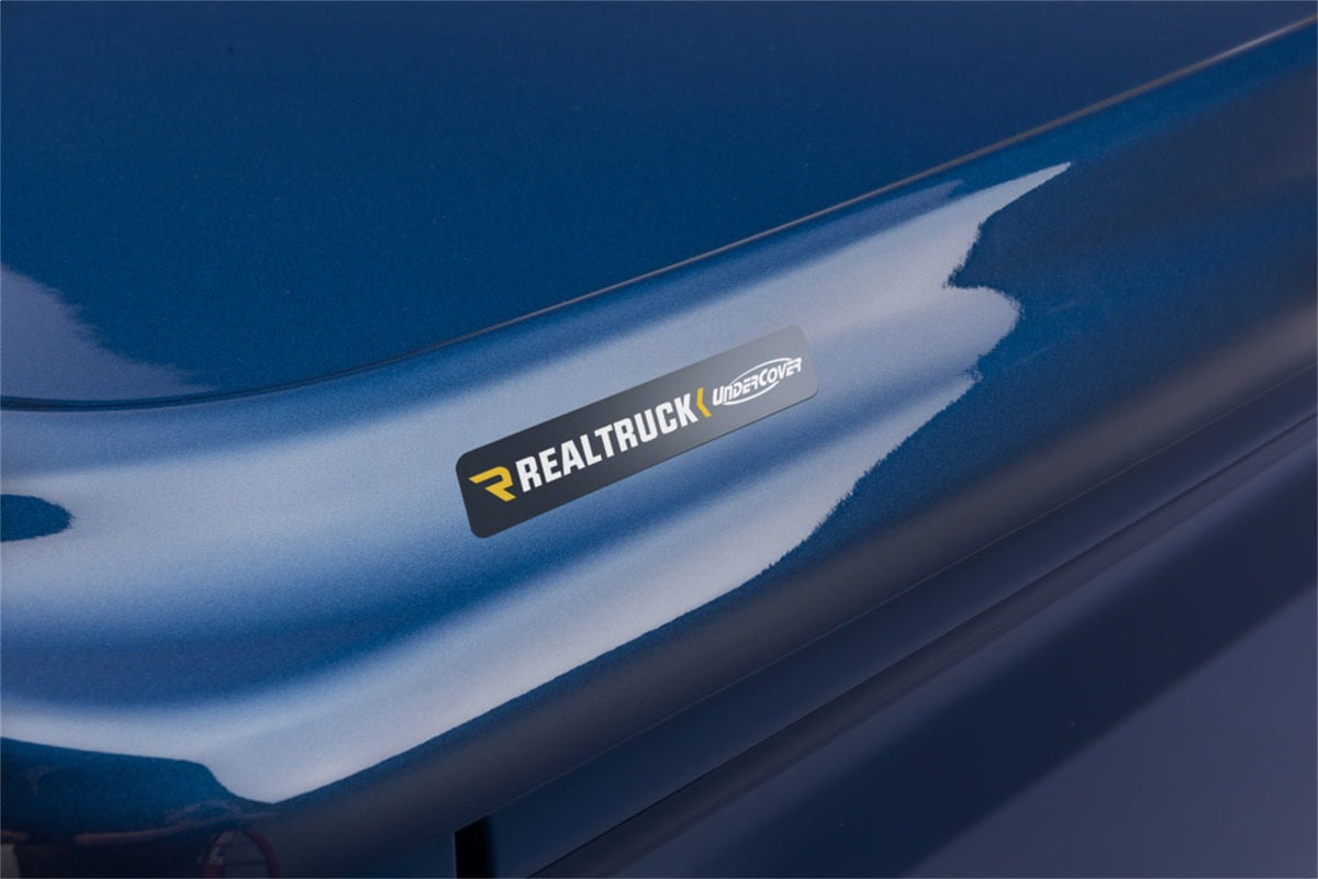 UnderCover LUX UC2186L - UG 2023 Ford Ranger One - Piece Tonneau Cover 8 ft. Bed - Rugged Truck Gear