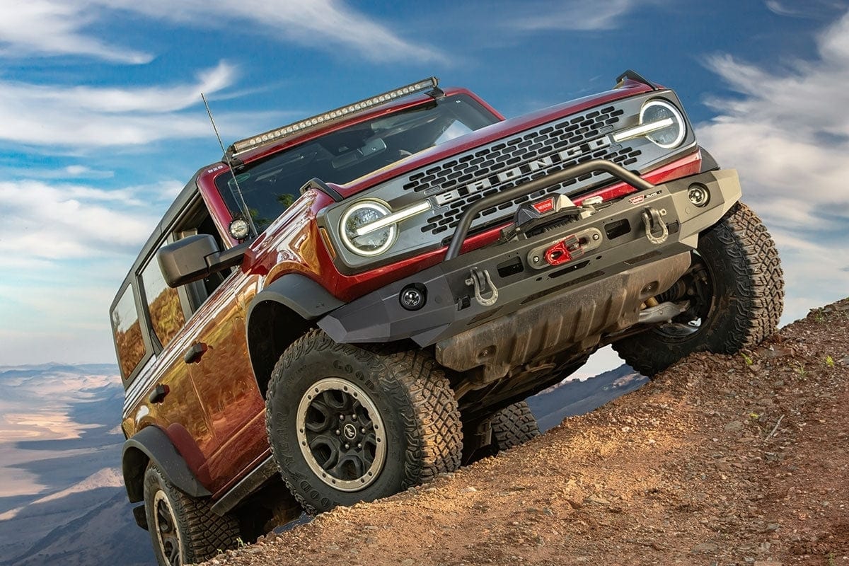 WARN 107856 2021 - 2025 Ford Bronco Elite Front Winch Bumper with Grille Guard Tube - Rugged Truck Gear