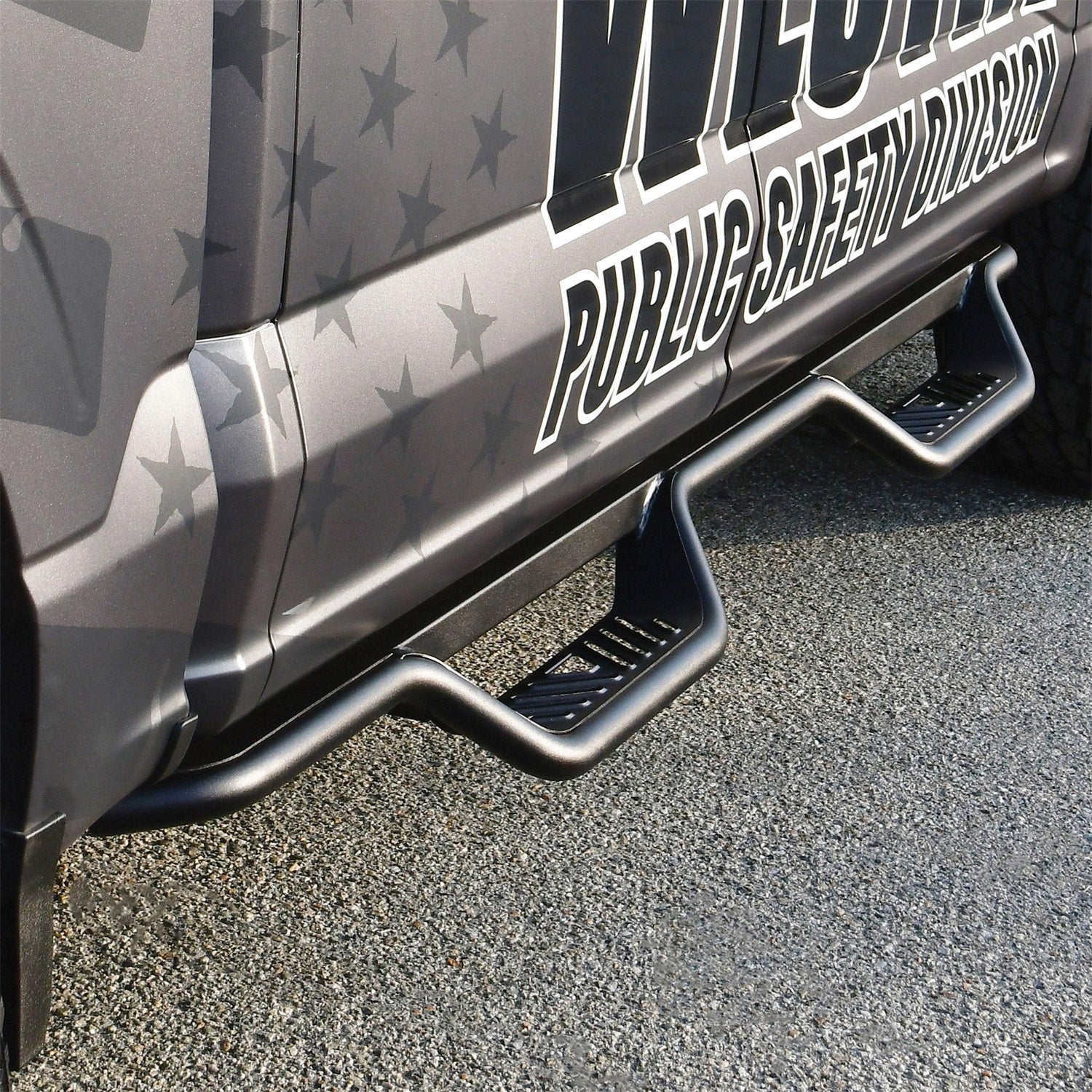 Westin 20 - 13945 2017 - 2024 Ford F250/F350 Super Duty Outlaw Drop Nerf Step Bars - 72 in. Long - Rugged Truck Gear