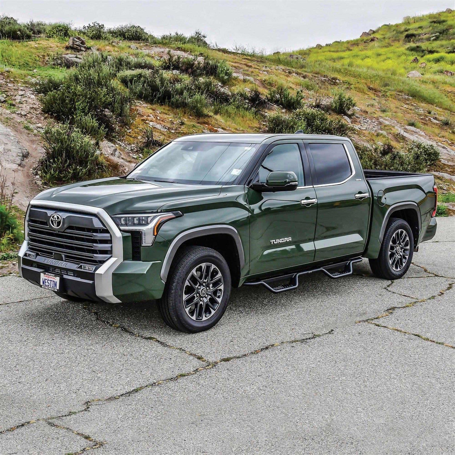 Westin 20 - 14235 2022 - 2024 Toyota Tundra Outlaw Drop Nerf Step Bars - 85 in. Long - Rugged Truck Gear