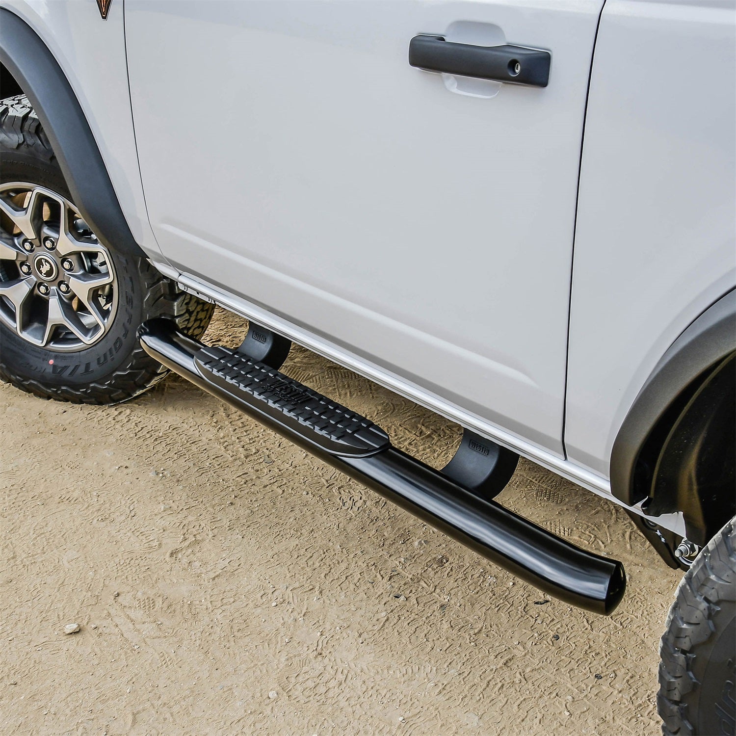 Westin 21 - 24185 2021 - 2024 Ford Bronco PRO TRAXX 4 in. Oval Nerf Step Bars - 72 in. Long - Rugged Truck Gear