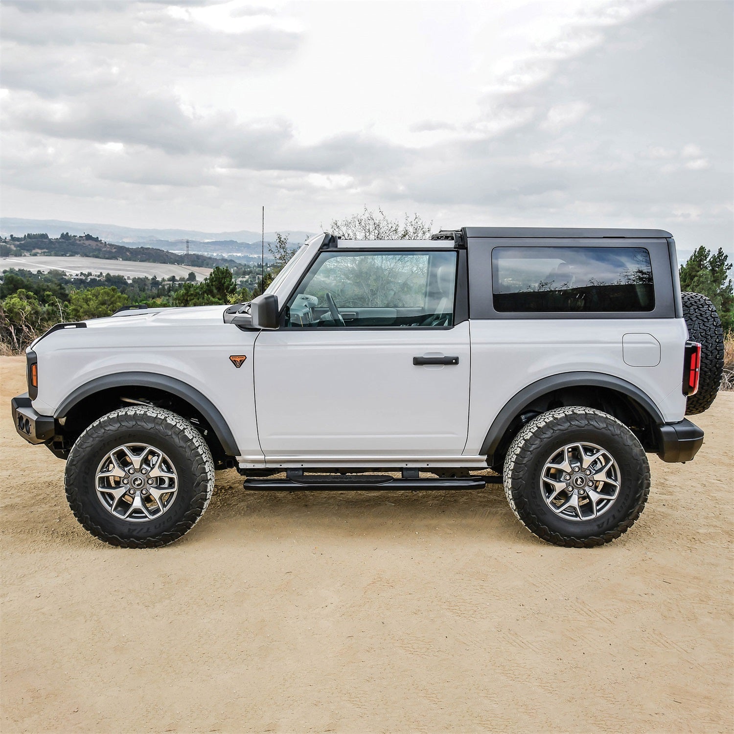 Westin 21 - 24185 2021 - 2024 Ford Bronco PRO TRAXX 4 in. Oval Nerf Step Bars - 72 in. Long - Rugged Truck Gear