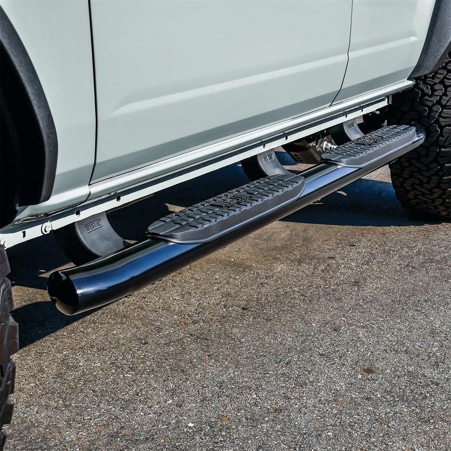 Westin 21 - 24195 2021 - 2024 Ford Bronco PRO TRAXX 4 in. Oval Nerf Step Bars - 72 in. Long - Rugged Truck Gear