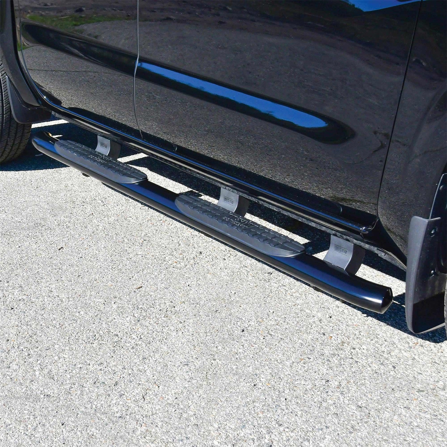 Westin 21 - 24215 2022 - 2024 Nissan Frontier PRO TRAXX 4 in. Oval Nerf Step Bars - 72 in. Long - Rugged Truck Gear