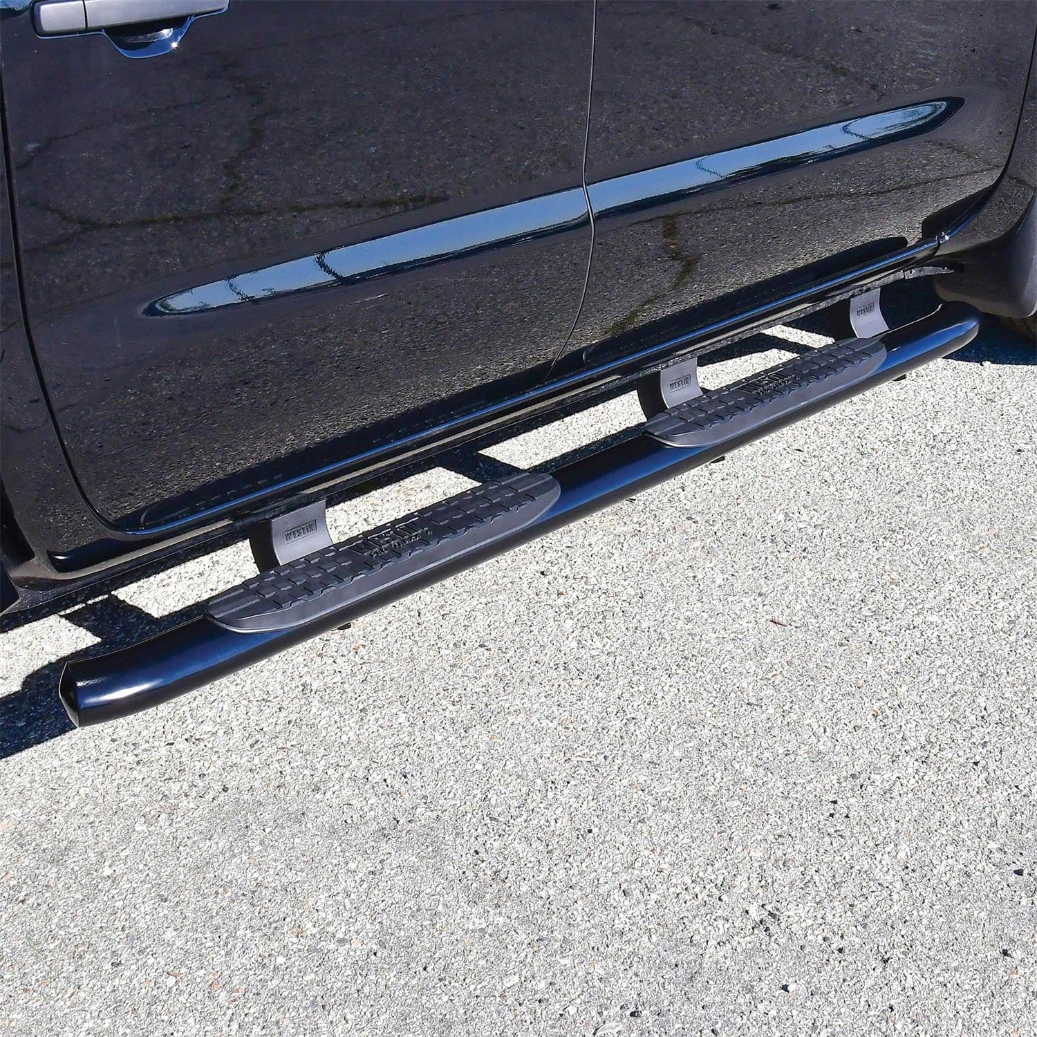Westin 21 - 24215 2022 - 2024 Nissan Frontier PRO TRAXX 4 in. Oval Nerf Step Bars - 72 in. Long - Rugged Truck Gear