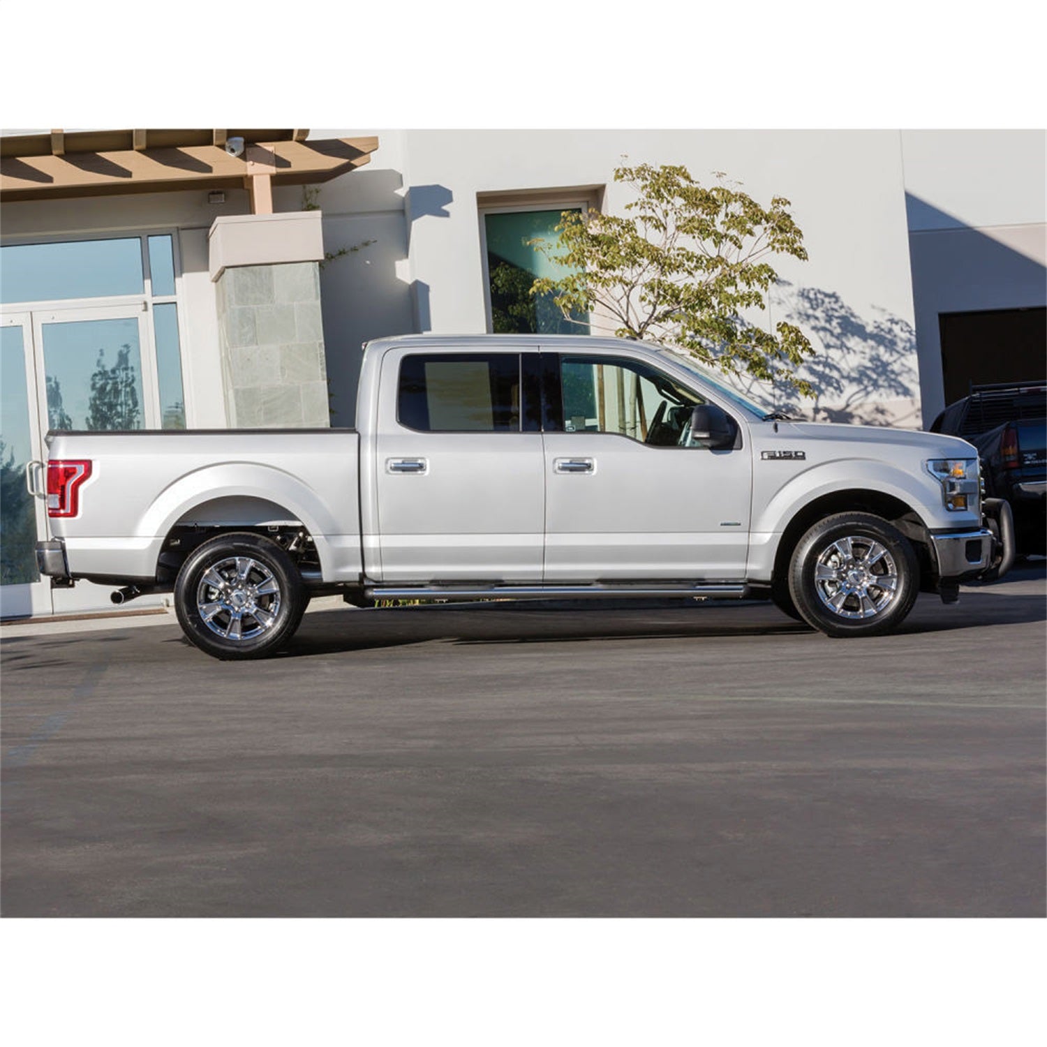 Westin 22 - 5040 2005 - 2013 Chevy Suburban 2500 Premier 4 in. Oval Nerf Step Bars - 91 in. Long - Rugged Truck Gear
