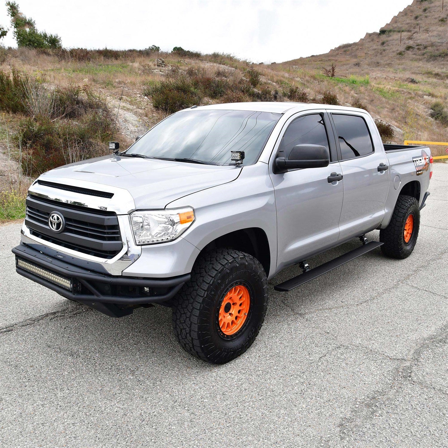 Westin 29 - 23255 2007 - 2021 Toyota Tundra Pro - e Electric Running Boards - 80 in. Long - Rugged Truck Gear