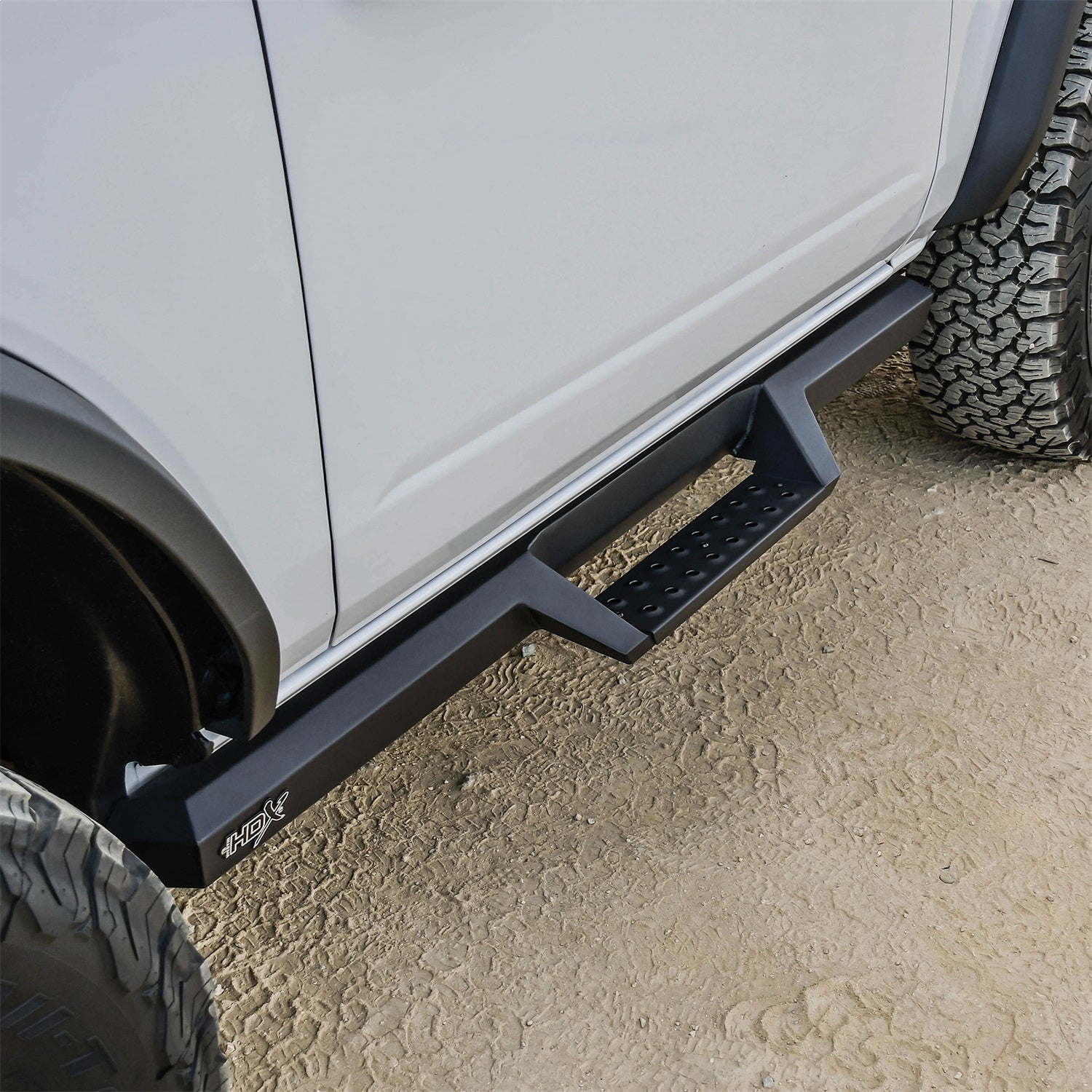 Westin 56 - 14185 2021 - 2023 Ford Bronco HDX Drop Nerf Step Bars - 72 in. Long - Rugged Truck Gear