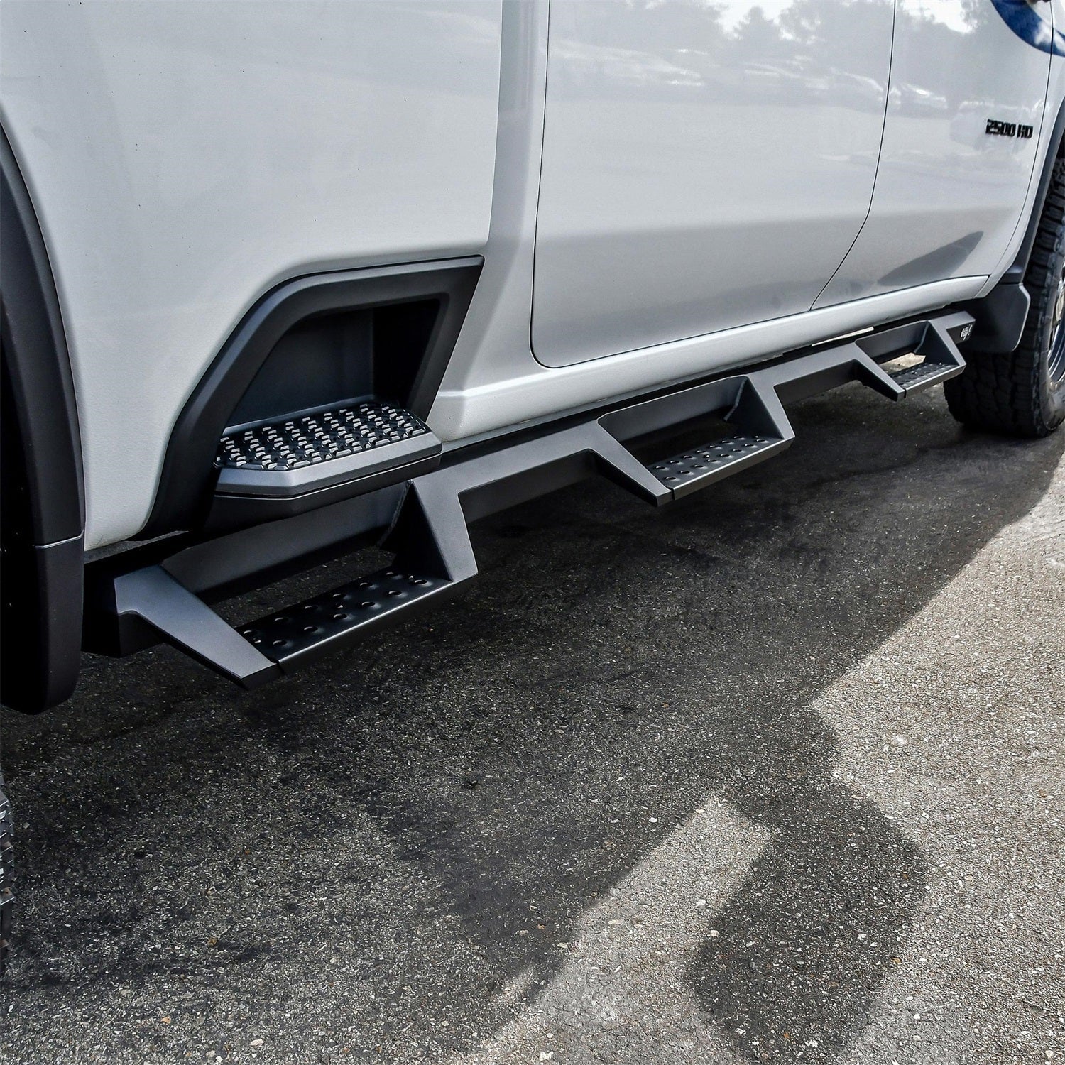 Westin 56 - 534765 2020 - 2023 Chevy Silverado 2500/3500 HD HDX Drop Wheel - to - Wheel Nerf Step Bars - 72 in. Long - Rugged Truck Gear